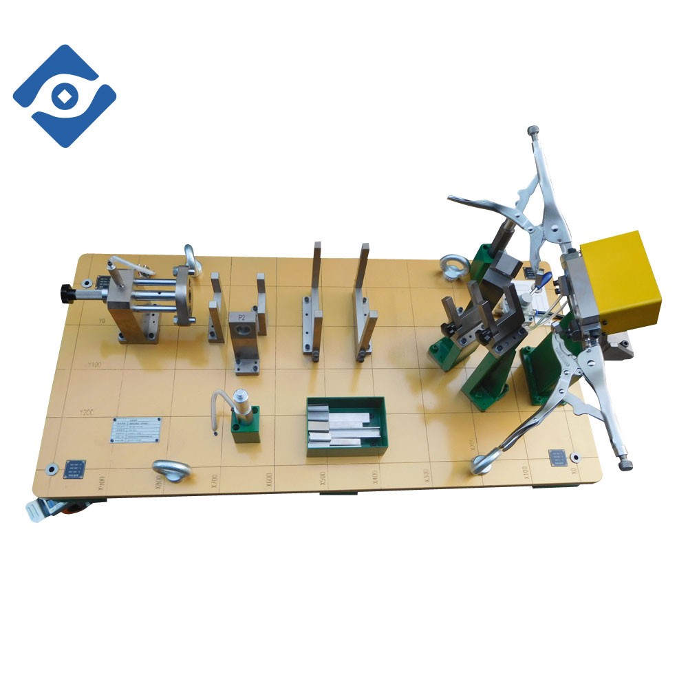 排气管总成夹具